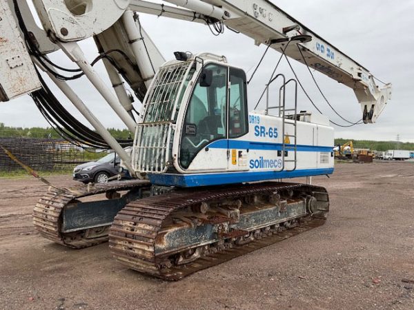 Soilmec SR-65 ロータリー杭打ちリグ