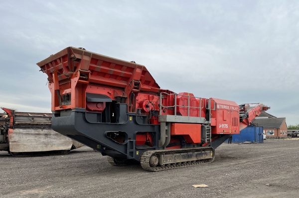 Concasseur à mâchoires Terex Finlay J-1175