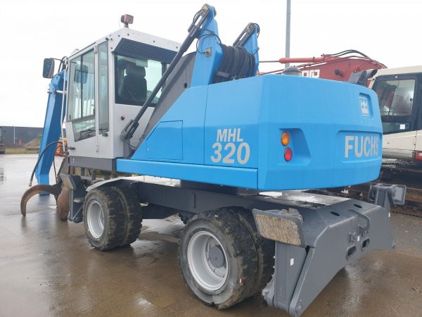 Terex Fuchs MHL 320D Material Handler