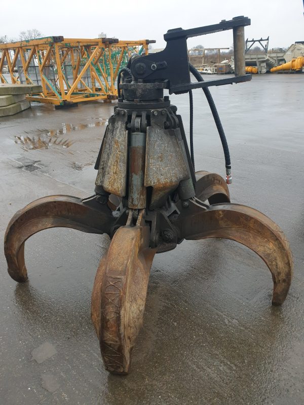 Terex Fuchs MHL 320D Material Handler
