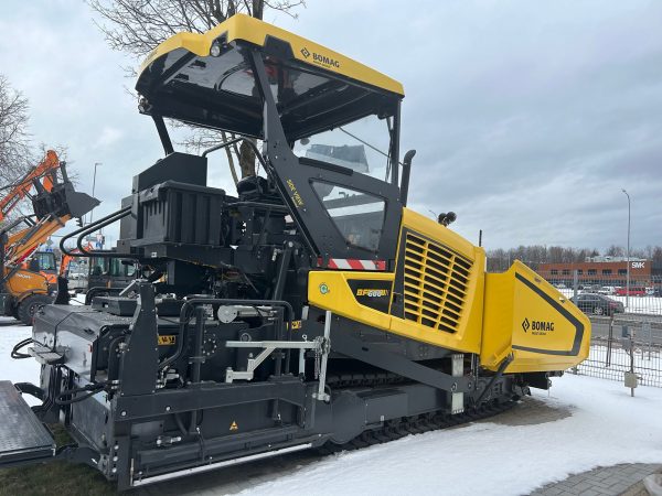 Bomag BF600 C-3 Paver