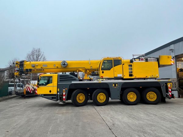 Demag AC100-4L Mobile Crane
