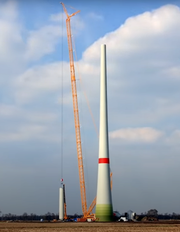 Demag CC3800 Crawler Crane