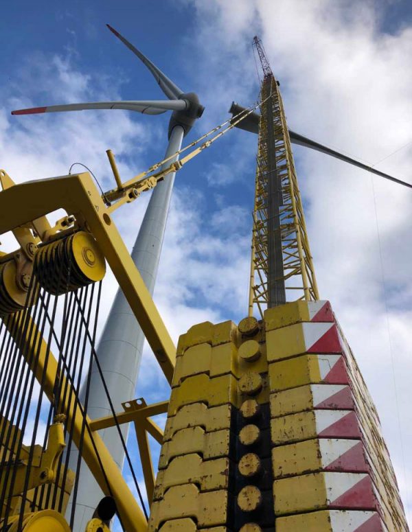 Demag TC 2800-1 Mobile Crane