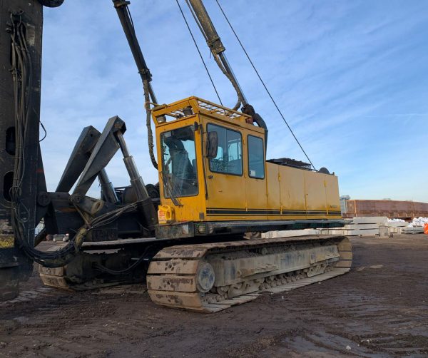 Junttan PM-20 Hammer Piling Rig