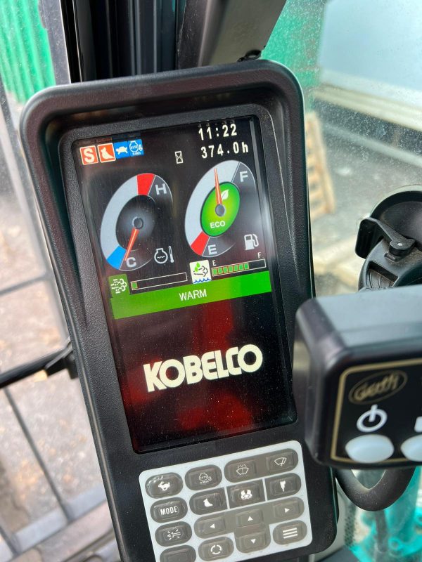 Kobelco SK260LC Excavator
