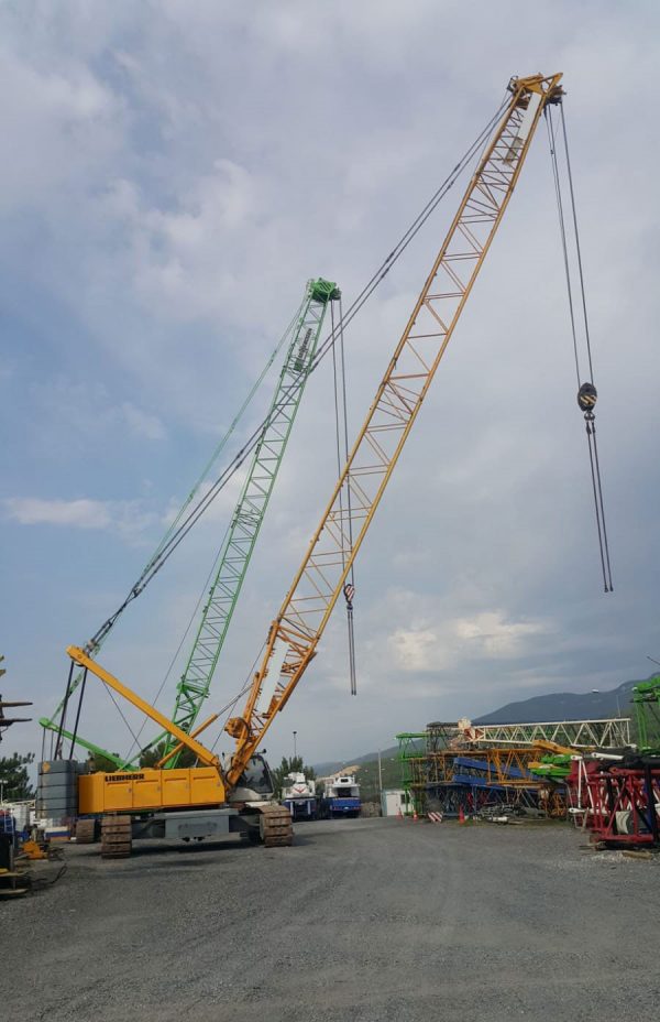 Liebherr LR1160 Crawler Crane