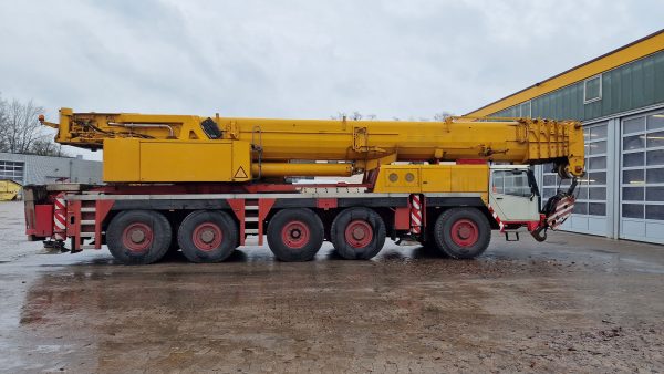 Liebherr LTM 1160-2 Mobile Crane