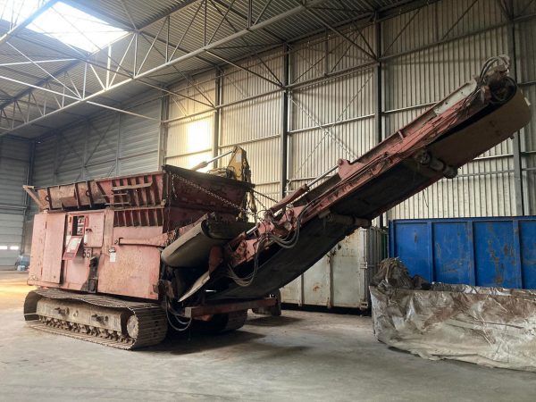 Morbark Predator 1684HT Slow Speed Shredder