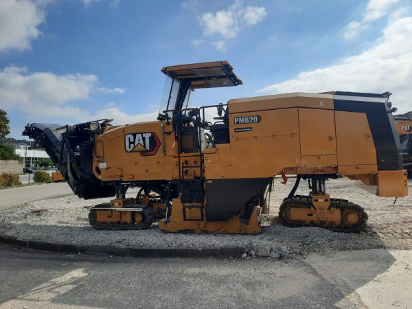 Caterpillar PM620 Road Planer