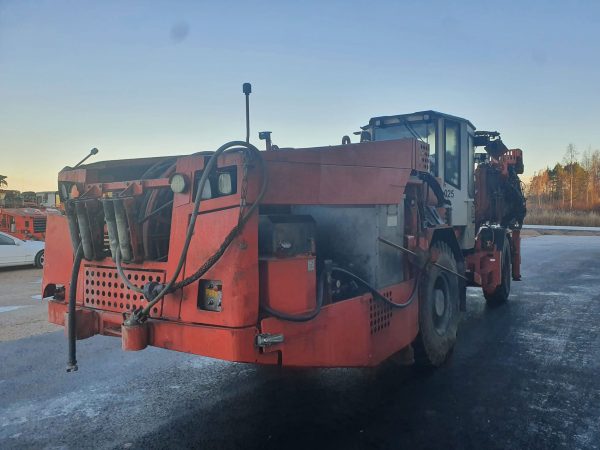 Sandvik DS510-C Underground Rock Drill