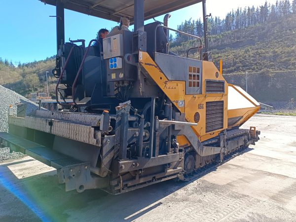 ABG Titan 326 asfalteermachine