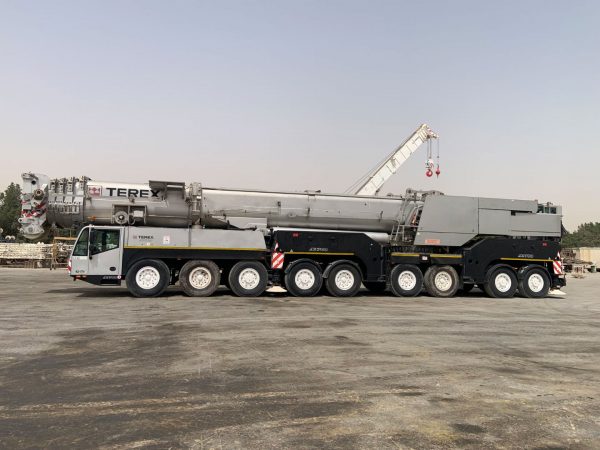 Demag AC 700 Mobile Crane
