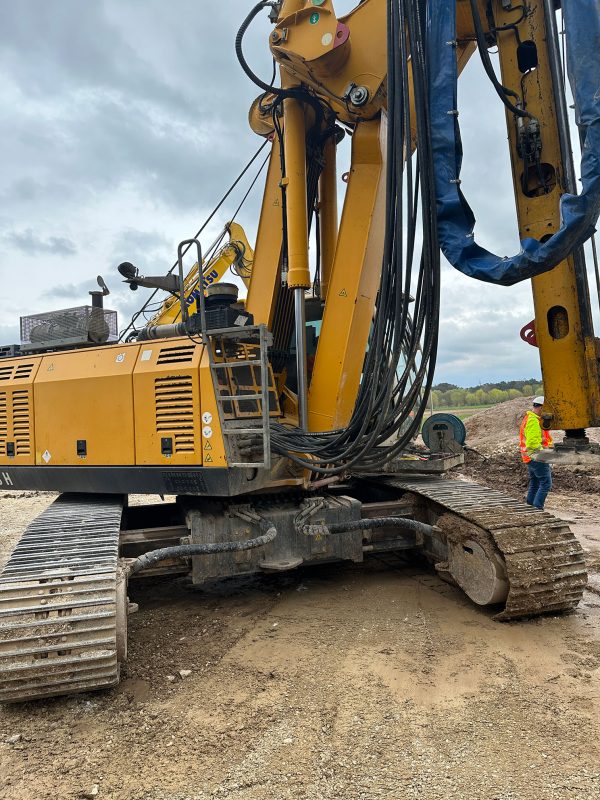 Bauer BG 18H Rotary Piling Rig