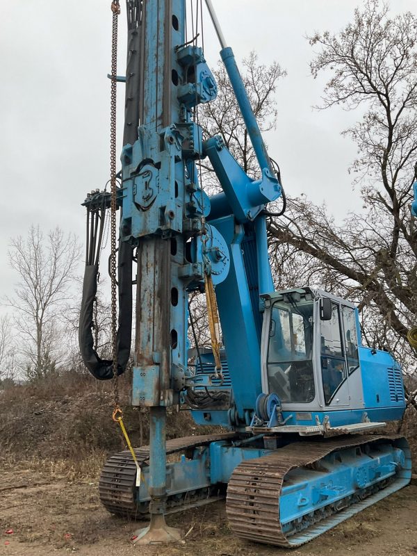 Bauer BG 20H Rotary Piling Rig