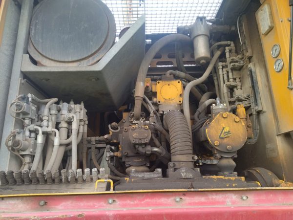 Bauer BG 24H Rotary Piling Rig