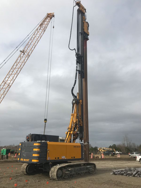 Bauer RTG RG19T Vibratory Piling Rig