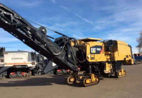 Caterpillar PM822 Cold Planer