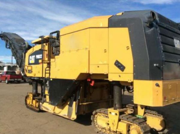 Caterpillar PM822 Cold Planer