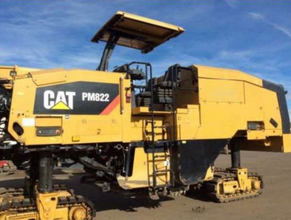 Caterpillar PM822 Cold Planer