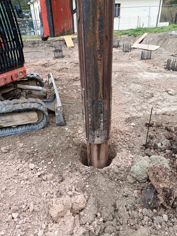 Geax EK40 Rotary Piling Rig