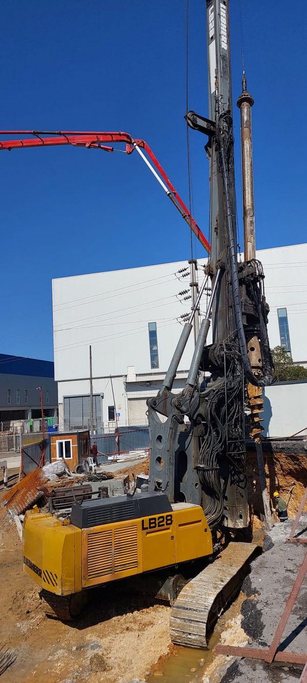 Liebherr LB28 Piattaforma di palificazione rotativa