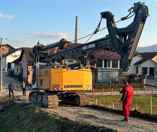 Liebherr LB20 Rotary Piling Rig