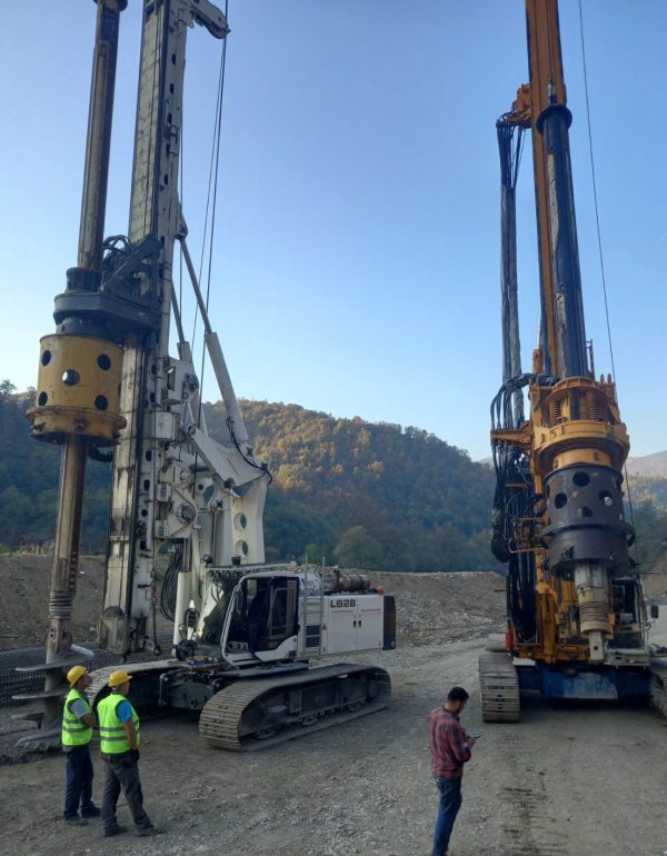 Liebherr LB28 Rotary Piling Rig