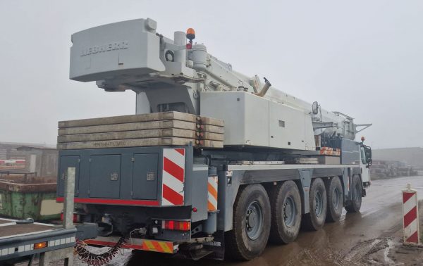 Liebherr LTM 1130-5.1 Mobile Crane