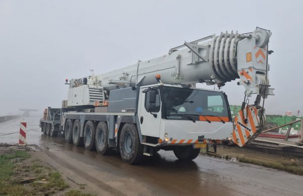 Liebherr LTM 1130-5.1 Mobile Crane