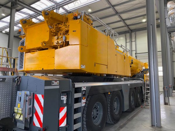 Liebherr LTM 1350-6.1 เครนเคลื่อนที่