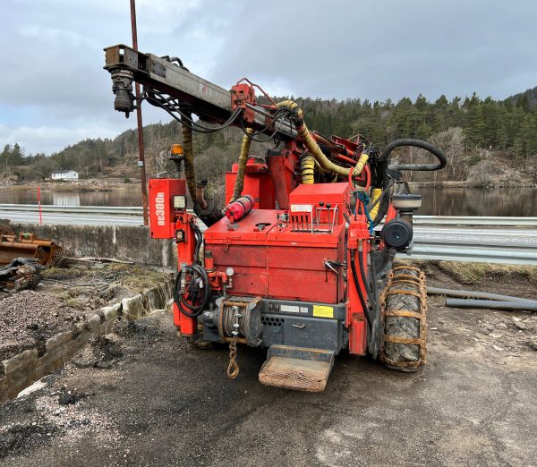 Sandvik DC301R Rock Drill