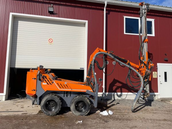 Tamrock Commando 120 RF Rock Drill