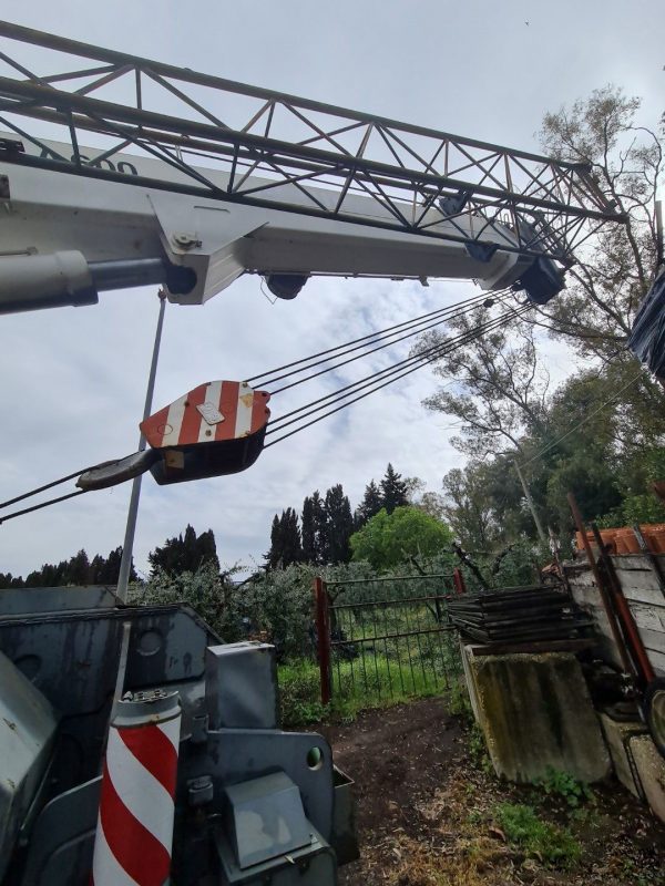 Terex A600 Rough Terrain Crane