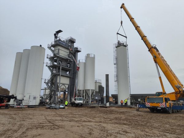 Terex Demag  AC 250-5 Mobile Crane
