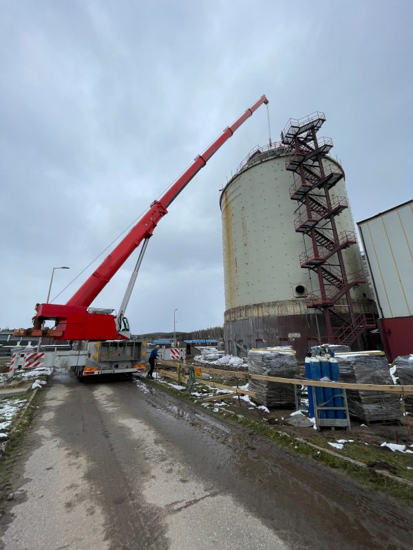 Terex Demag AC200-1 Mobile Crane