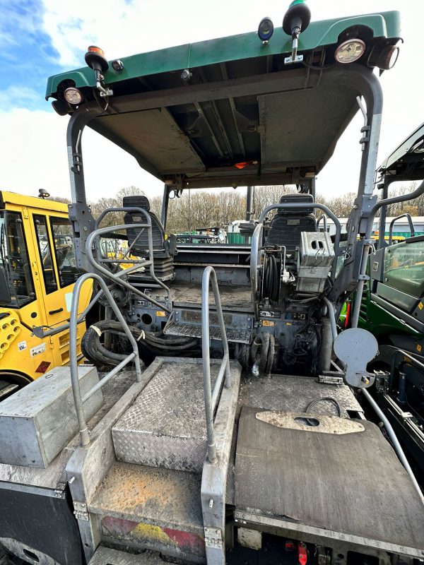 Vogele Super 1803-3i Paver