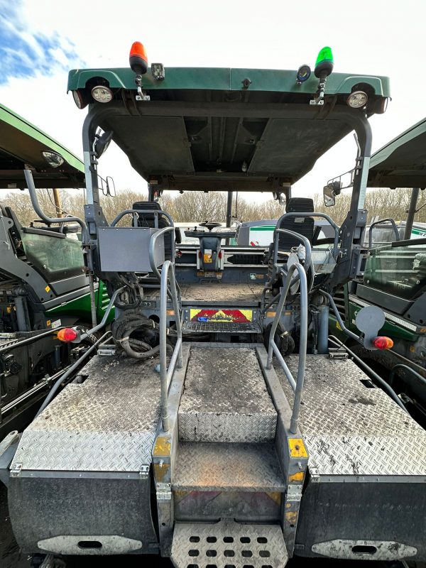 Vogele Super 1803-3i Paver