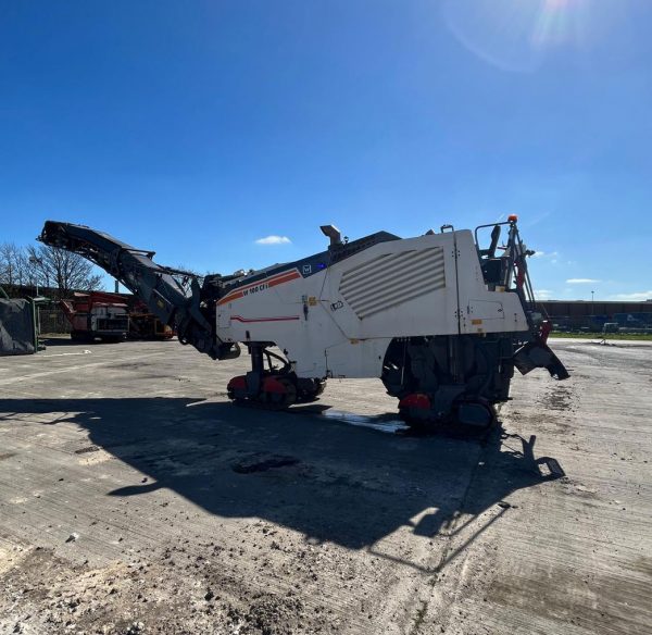 Wirtgen W100 CFI Road Planer