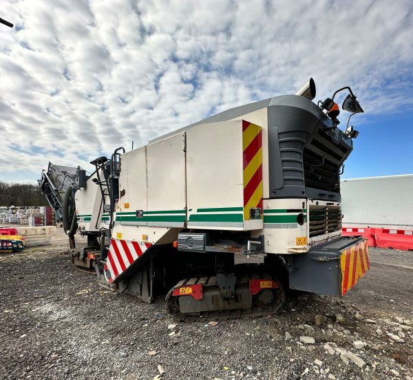 Wirtgen W210i Road Planer