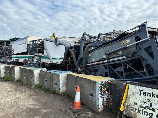 Wirtgen W210i Road Planer