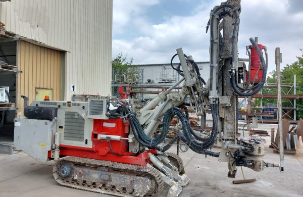 Comacchio MC600 Micro Piling Rig