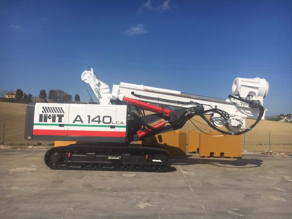 Appareil de battage rotatif IMT A140 LCA