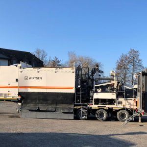 Wirtgen KMA 220i Road Planer