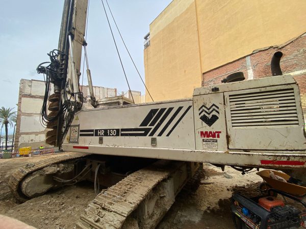 Mait HR130 Rotary Paling Rig