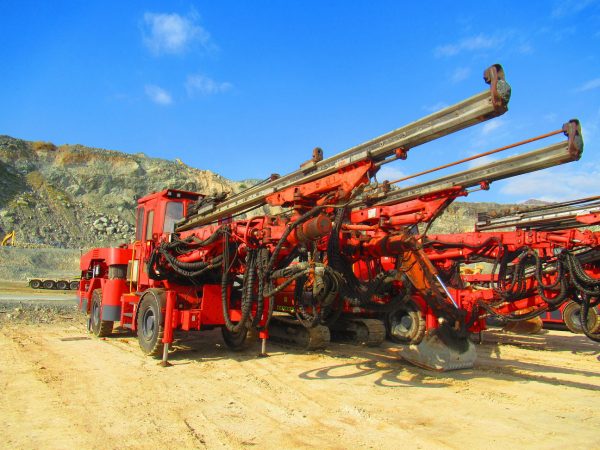 Sandvik DT820 ondergrondse rotsboor