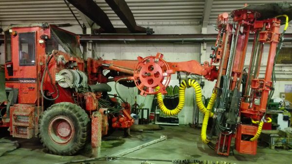 Tamrock Cabolt 530 Underground Rock Drill