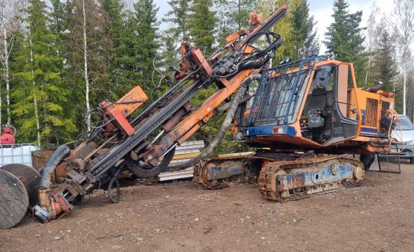 Tamrock Ranger 780 RP Rock Drill