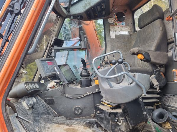 Tamrock Ranger 780 RP Rock Drill