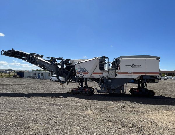 Wirtgen W 210 I Road Planer